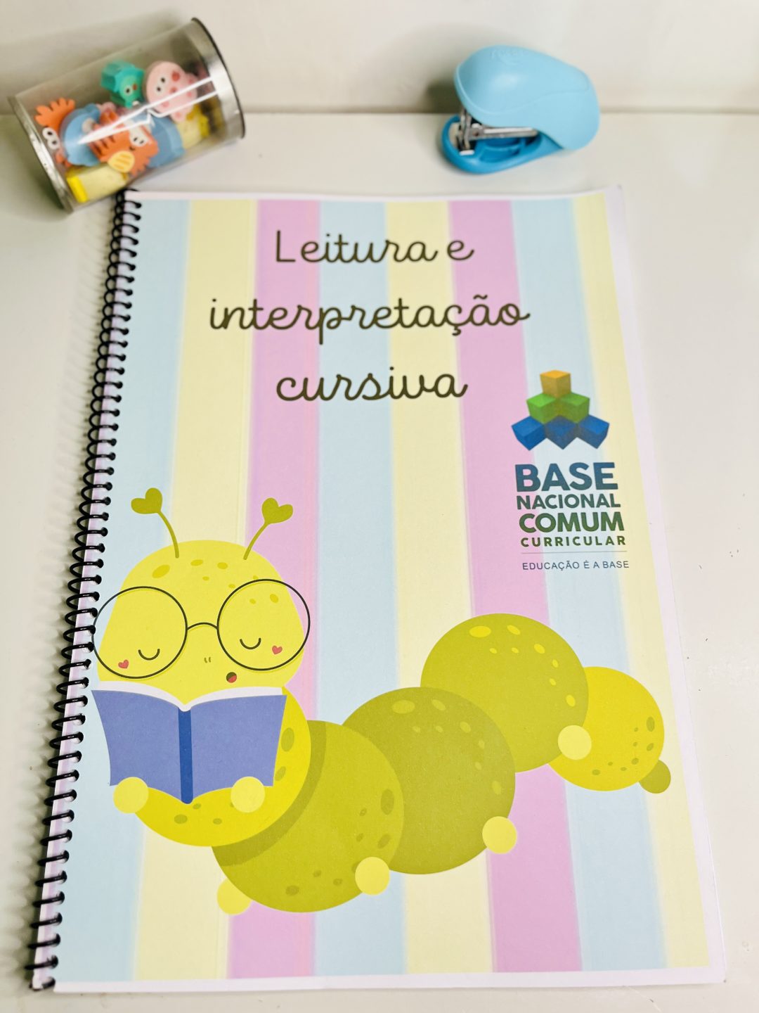 Apostila de Leitura e Interpretação de Texto – 5o  Ano: Letra Cursiva e Separação Silábica