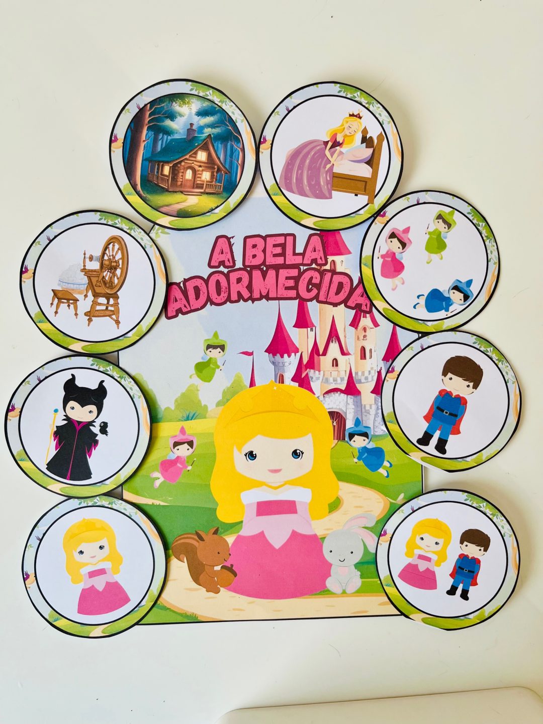 👑✨ Luva de História: A Bela Adormecida ✨💤 - Imagem 2