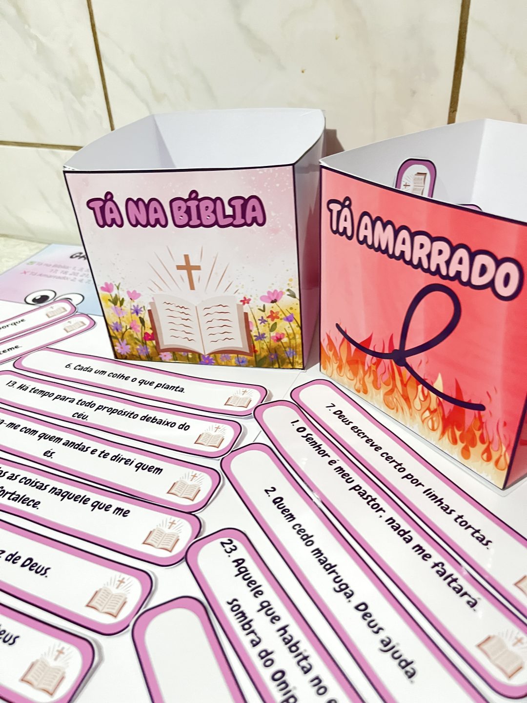 "Tá na Bíblia ou Tá Amarrado?