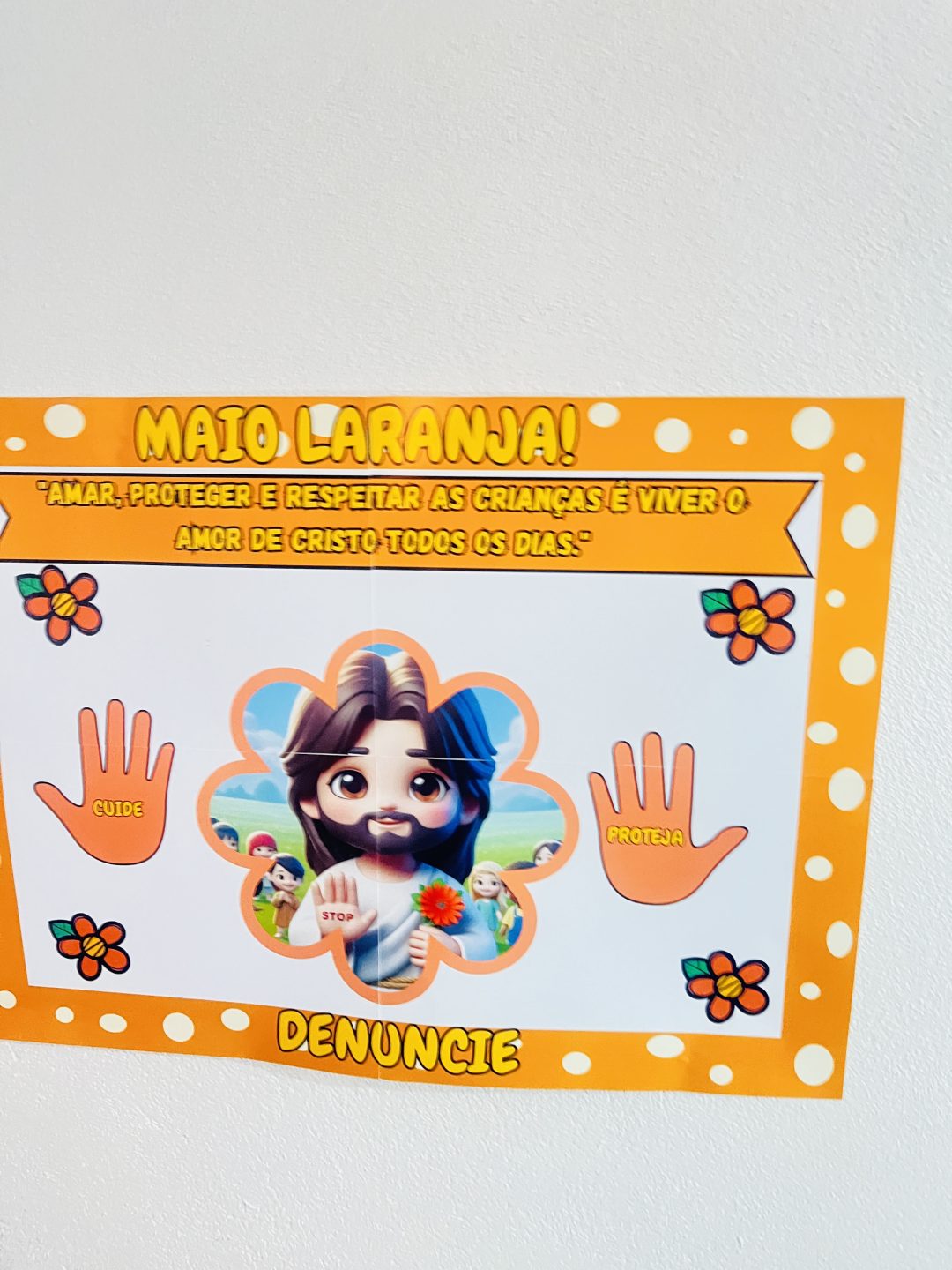 Painel maio laranja - Imagem 3