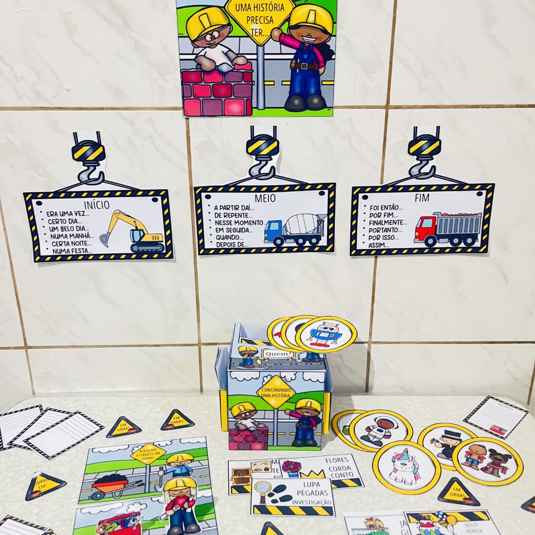 CONSTRUINDO UMA HISTÓRIA