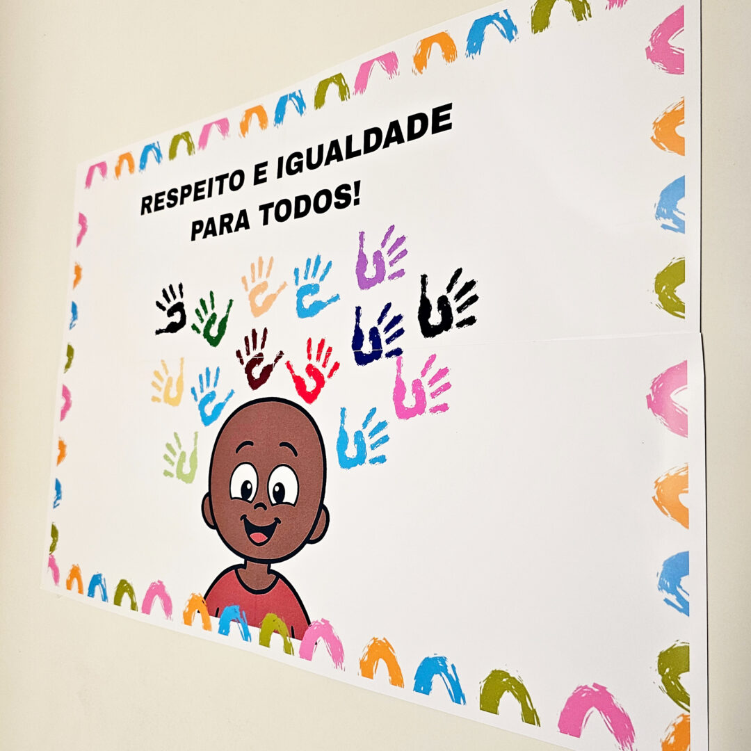 respeito e igualdade com as mãos
